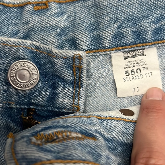 Levi’s - Picture 4 of 4